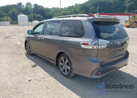 2018 Toyota Sienna Se 8 Passenger from USA, damaged, VIN 5TDXZ3DC3JS914963